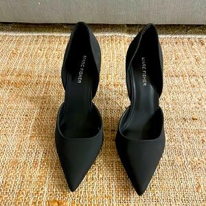 Marc Fisher Black Pumps